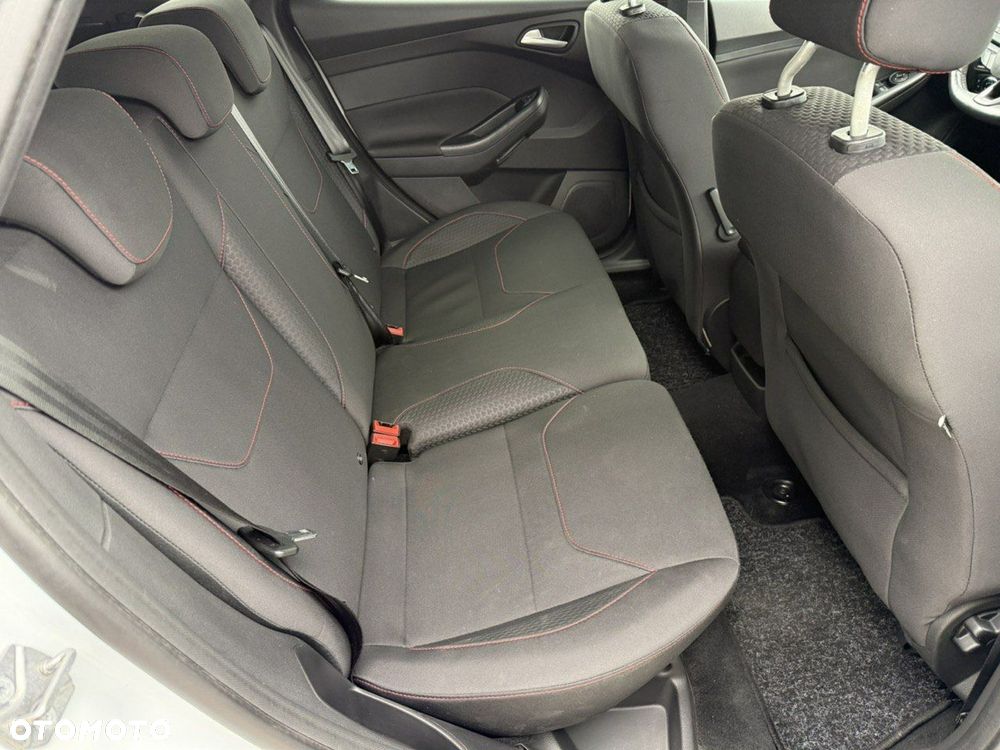 Ford Focus 1.0 EcoBoost ST-Line Black ASS - 22