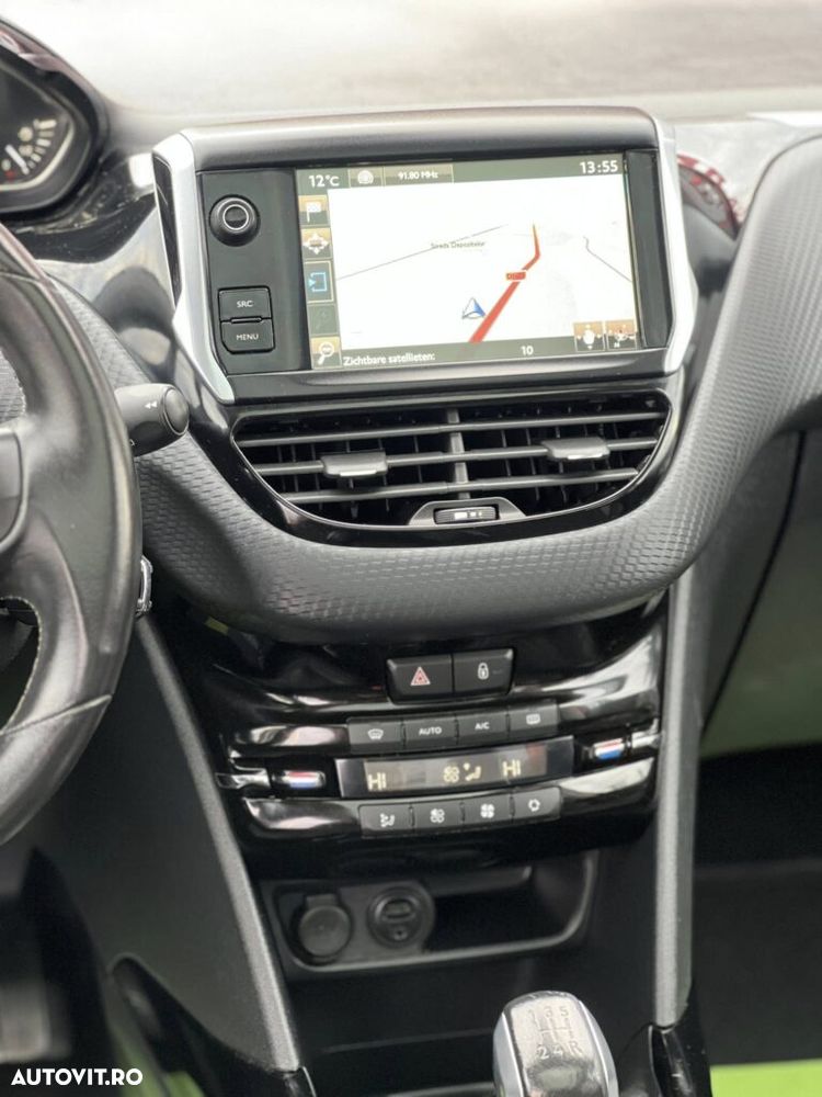 Peugeot 2008 PureTech 110 Stop&Start Business-Line - 16