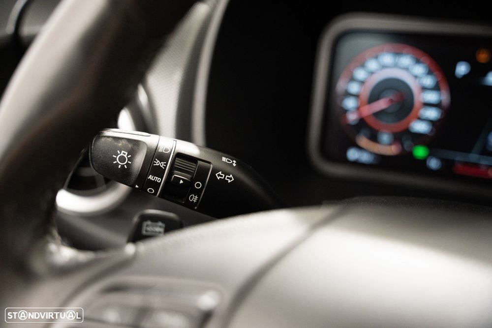 Hyundai Kauai 64 kWh Premium - 17