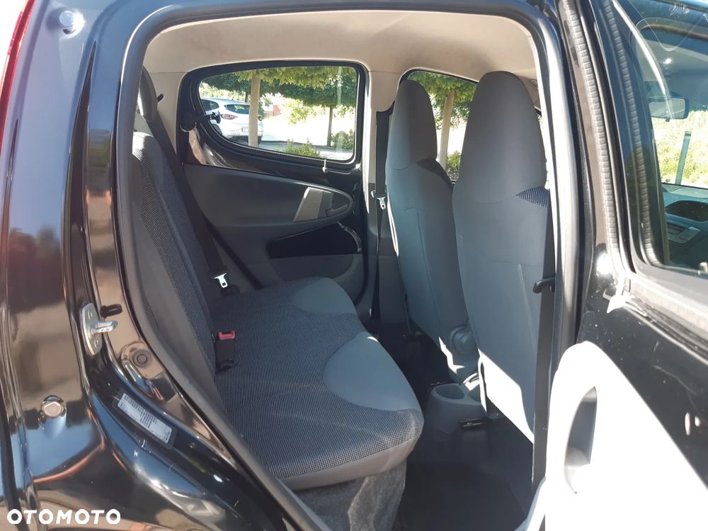 Peugeot 107 (70) 68 Active - 11
