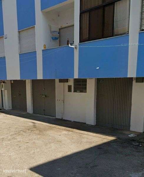 Garagem independente 44m2 - Grande imagem: 2/4