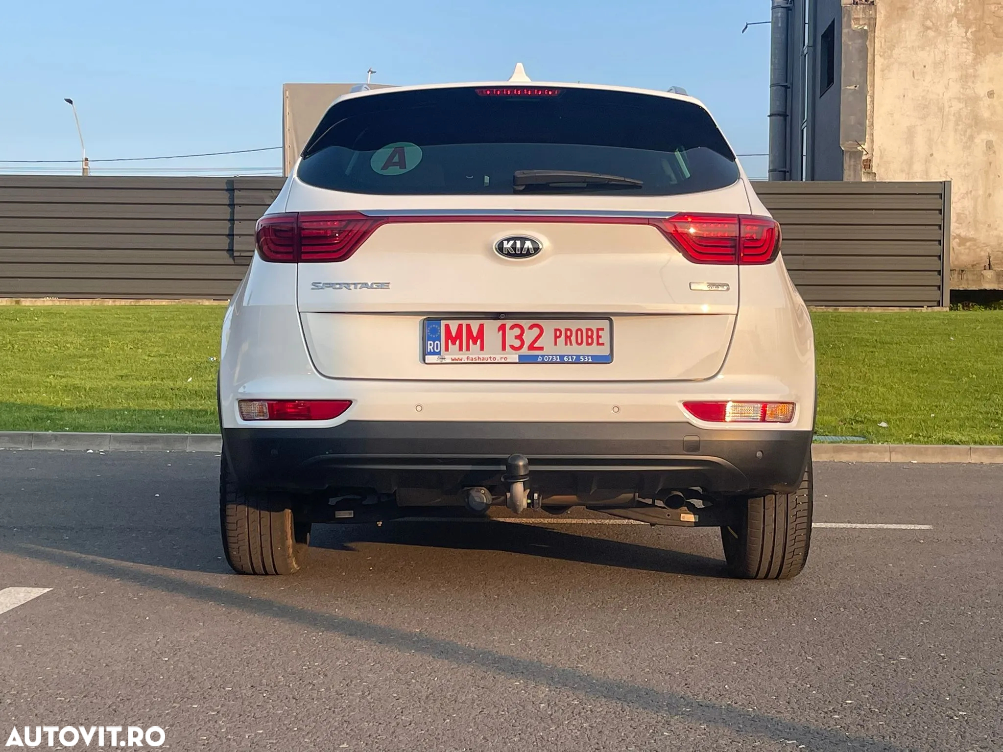 Kia Sportage 1.7 CRDI 2WD Dream-Team Edition - 27
