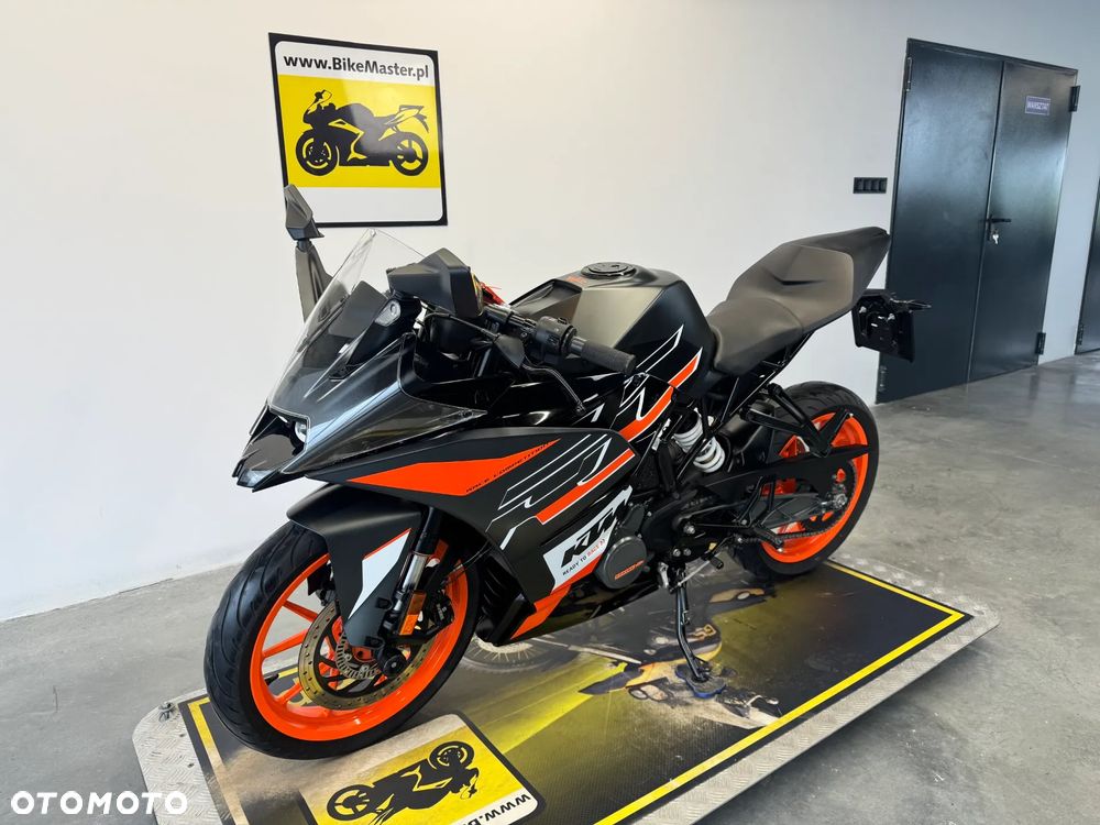 KTM RC 125 - 4