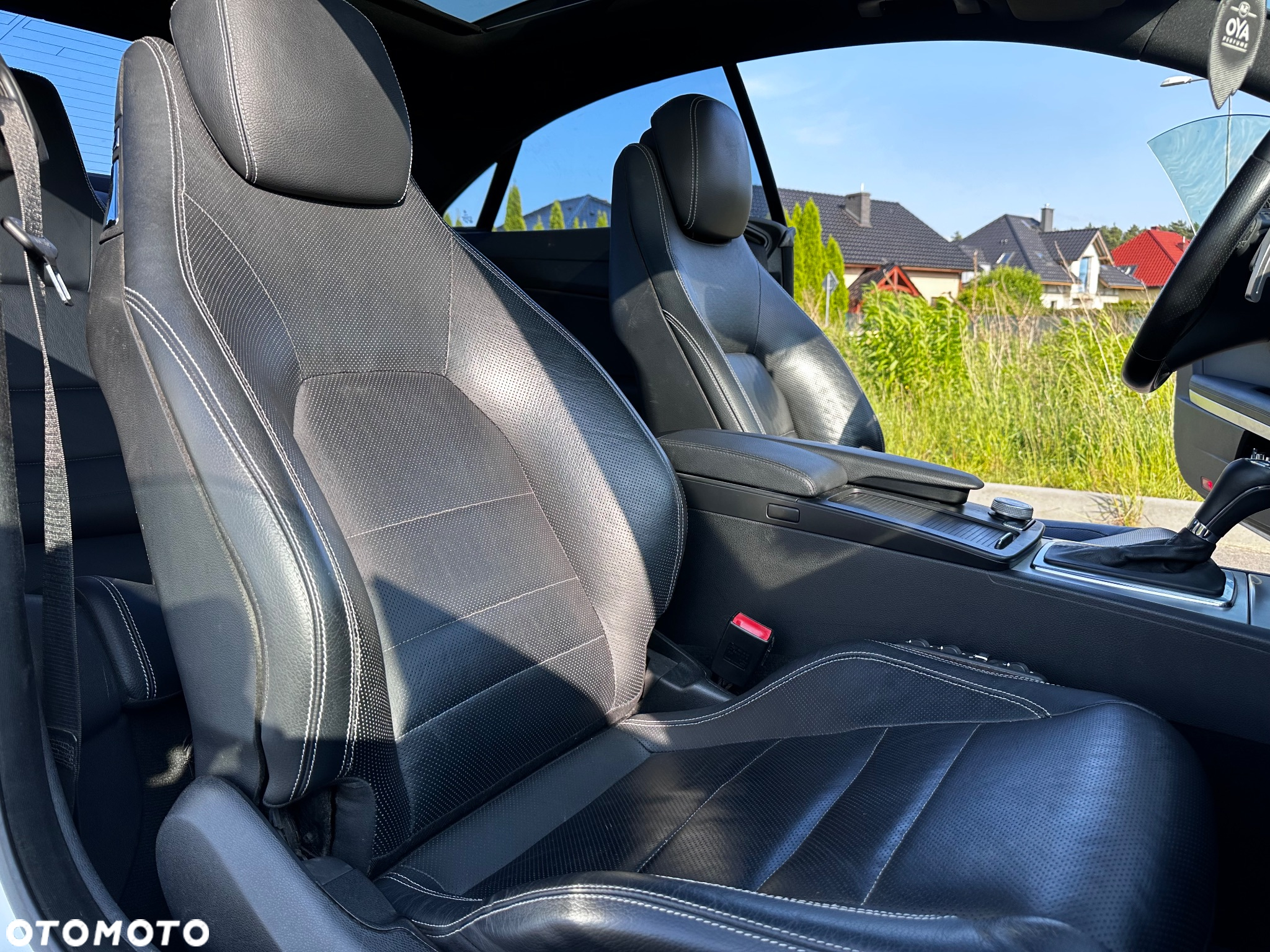 Mercedes-Benz Klasa E 350 CDI BlueEff - 16