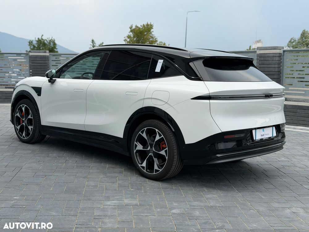 Zeekr 8X - 5