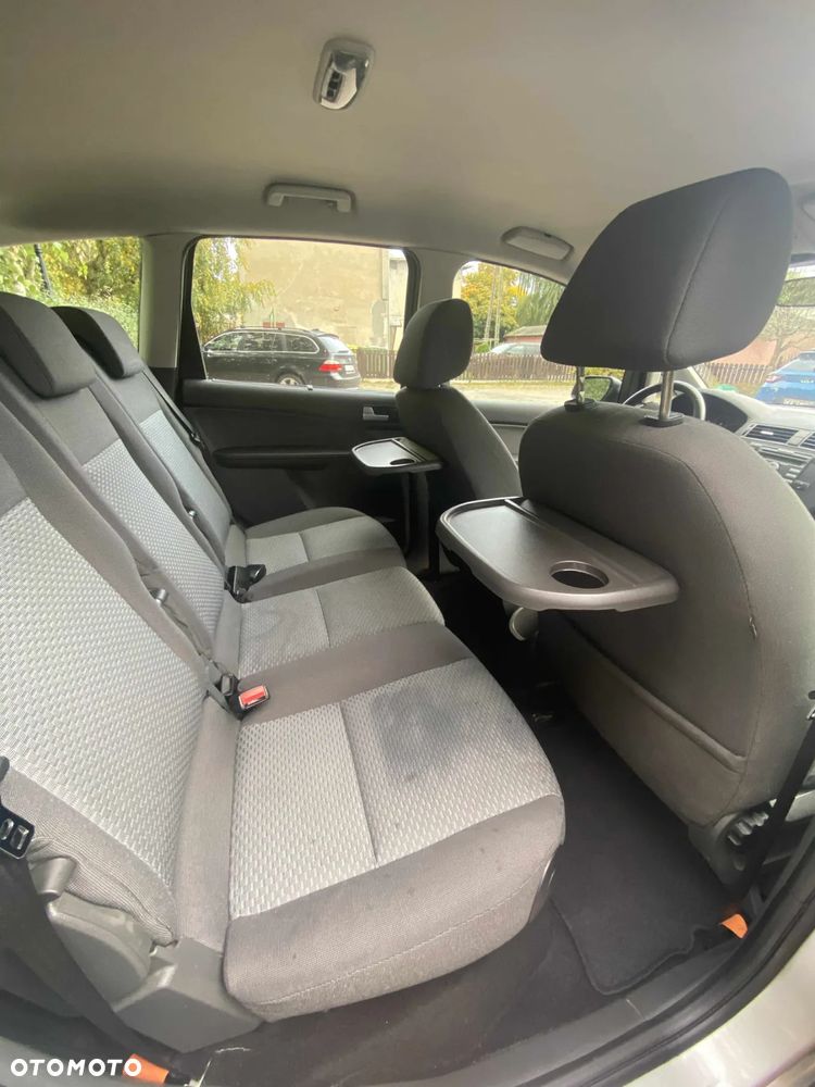 Ford Focus C-Max - 21