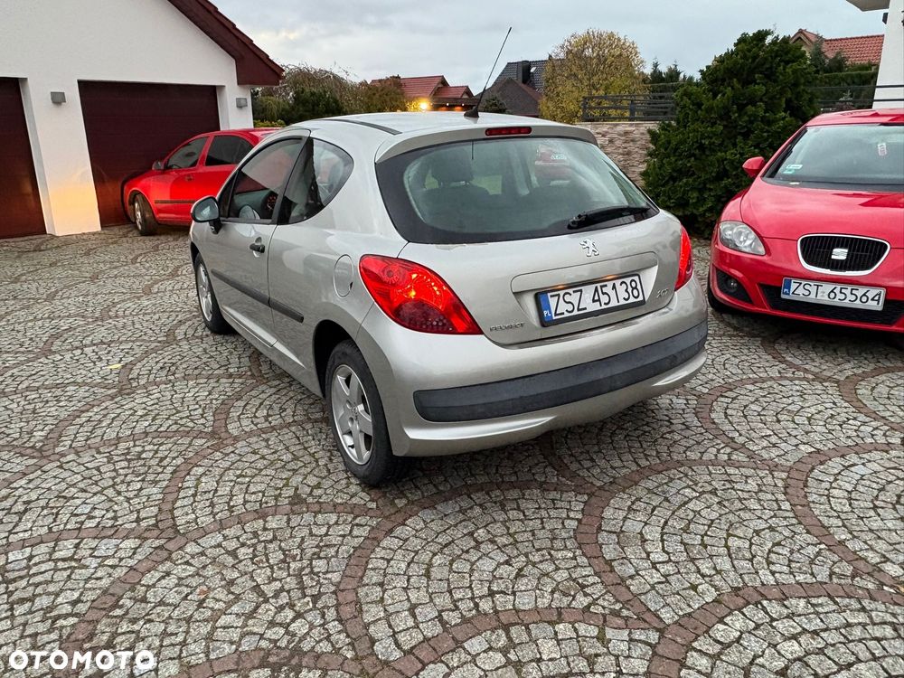 Peugeot 207 1.4 Trendy - 8