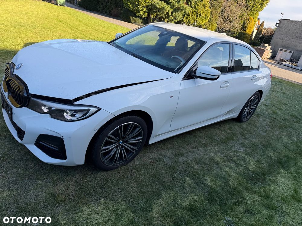 BMW Seria 3 318i M Sport sport - 2