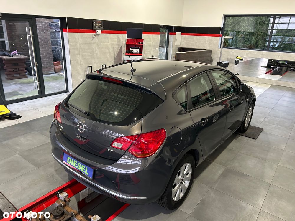 Opel Astra 1.6 D (CDTI) Start/Stop Business - 9