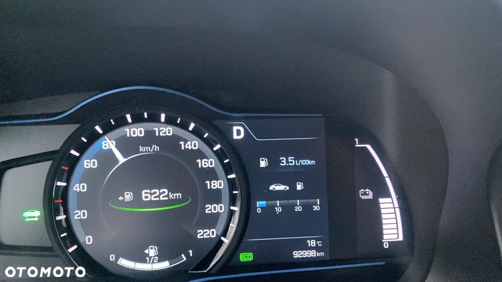 Hyundai IONIQ Hybrid Platinum - 14