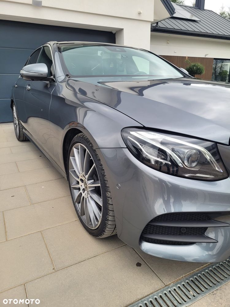 Mercedes-Benz Klasa E 220 d 4-Matic AMG - 3
