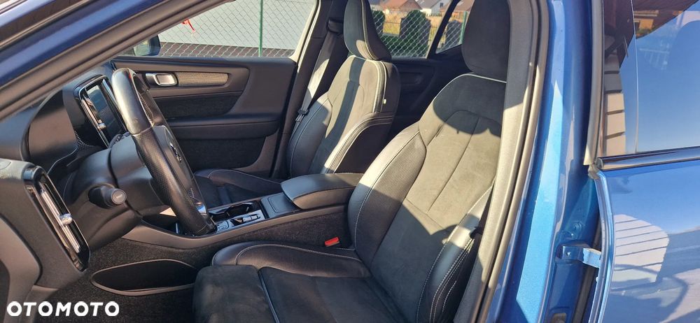 Volvo XC 40 D4 AWD Geartronic R-Design - 16