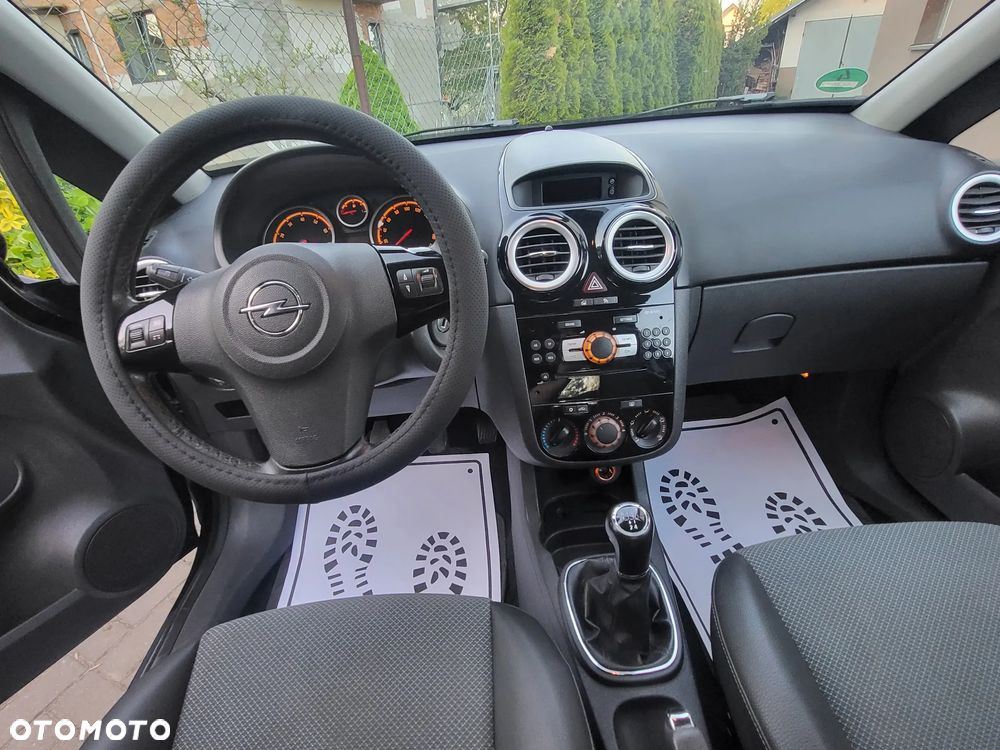 Opel Corsa - 12