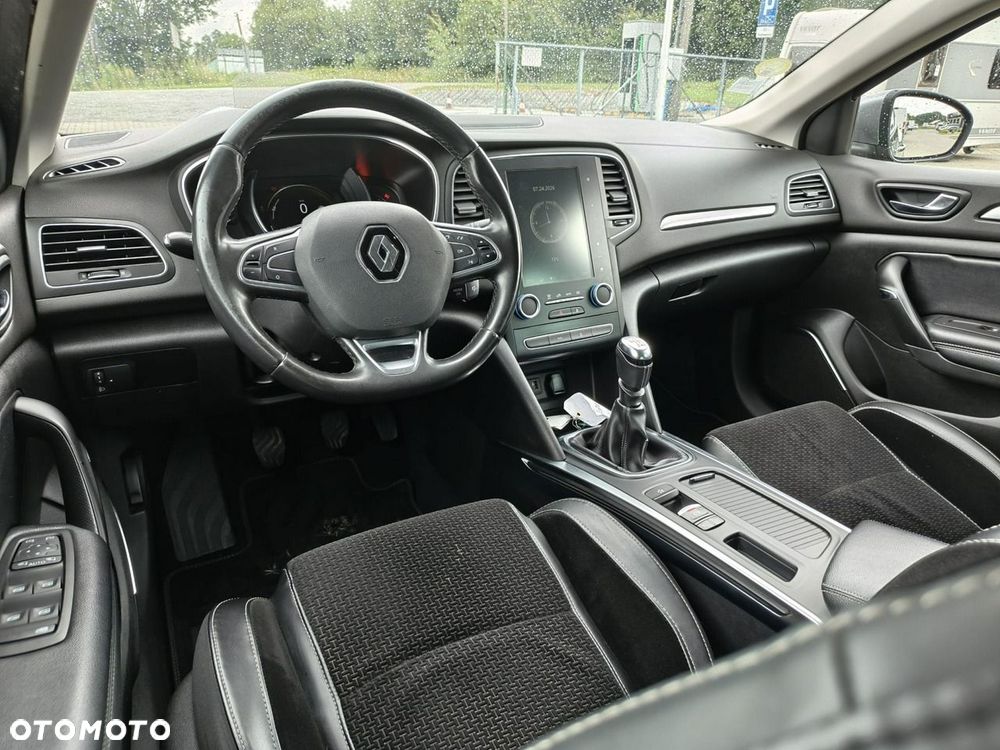 Renault Megane - 11