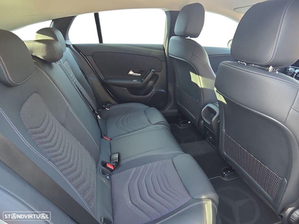 Mercedes-Benz CLA 180 d Shooting Brake Style Plus Aut. - 22