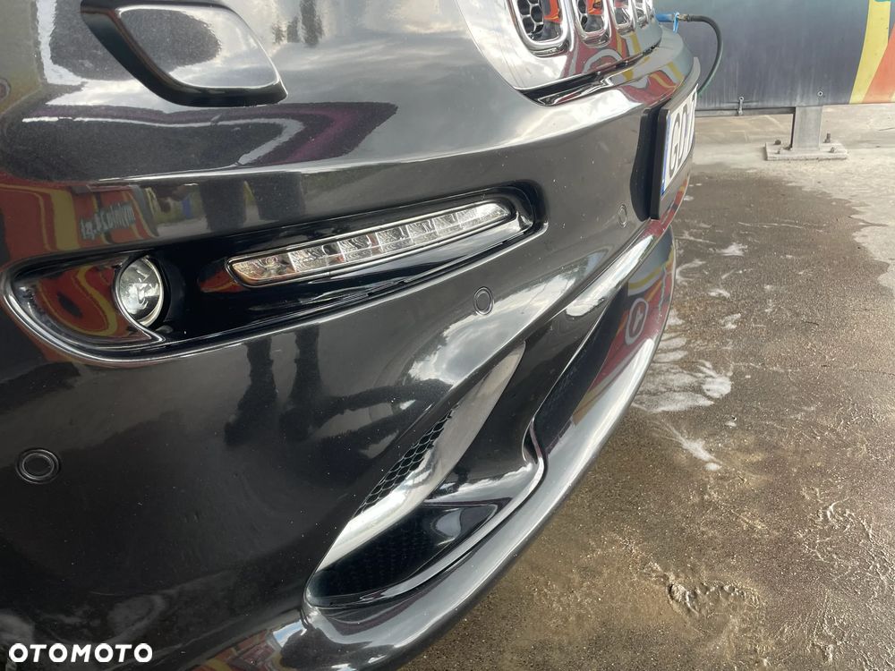 Jeep Grand Cherokee 6.4 V8 SRT8 - 6