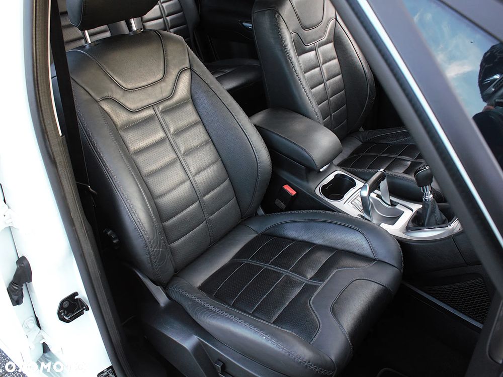Ford S-Max 2.5 White Magic - 32