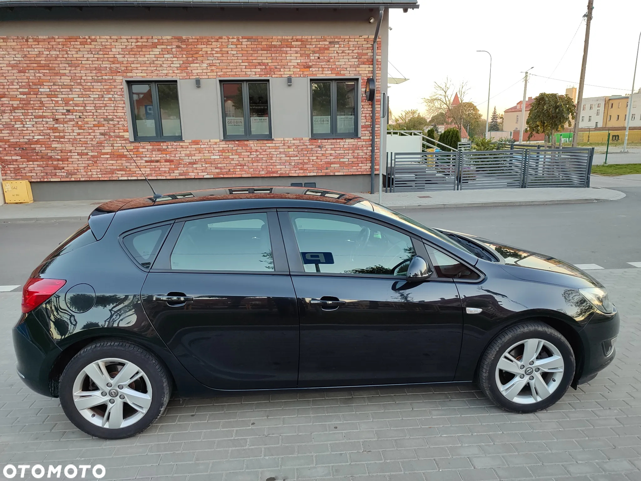 Opel Astra 1.6 CDTI DPF ecoFLEX Start/Stop Edition - 27