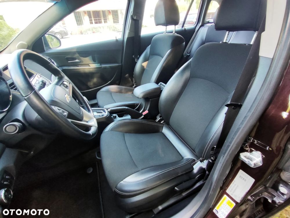 Chevrolet Cruze 1.8 LTZ+ - 8