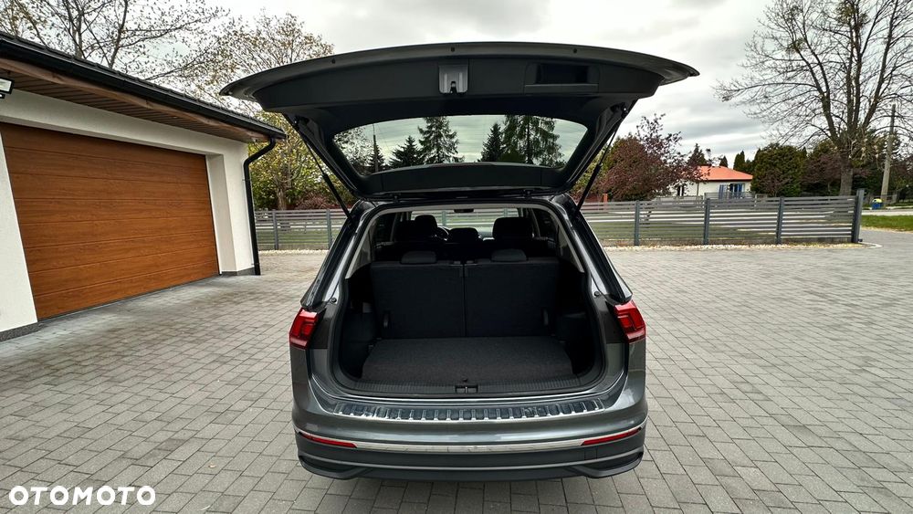 Volkswagen Tiguan - 15
