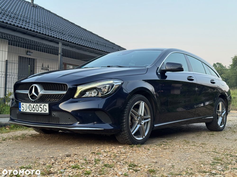 Mercedes-Benz CLA 200 AMG Line - 6