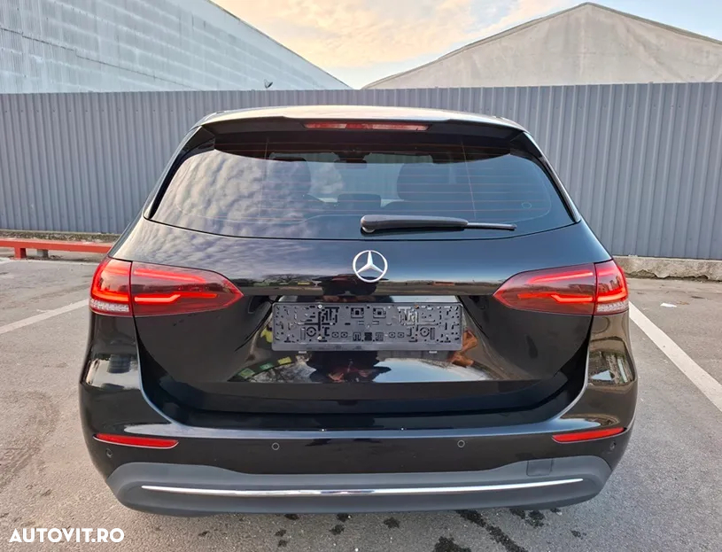 Mercedes-Benz B 180 d Progressive - 33