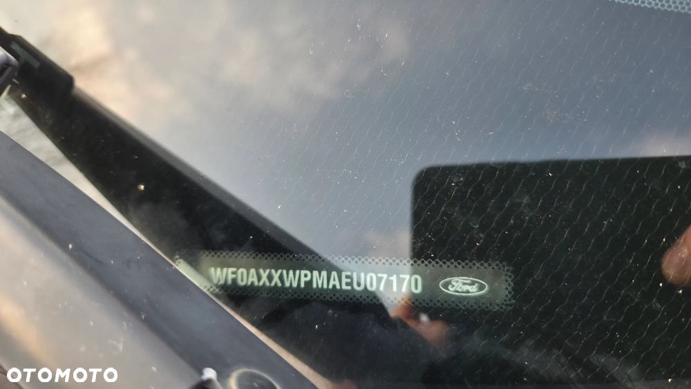 Ford Kuga 2.0 TDCi 4x4 Titanium - 8