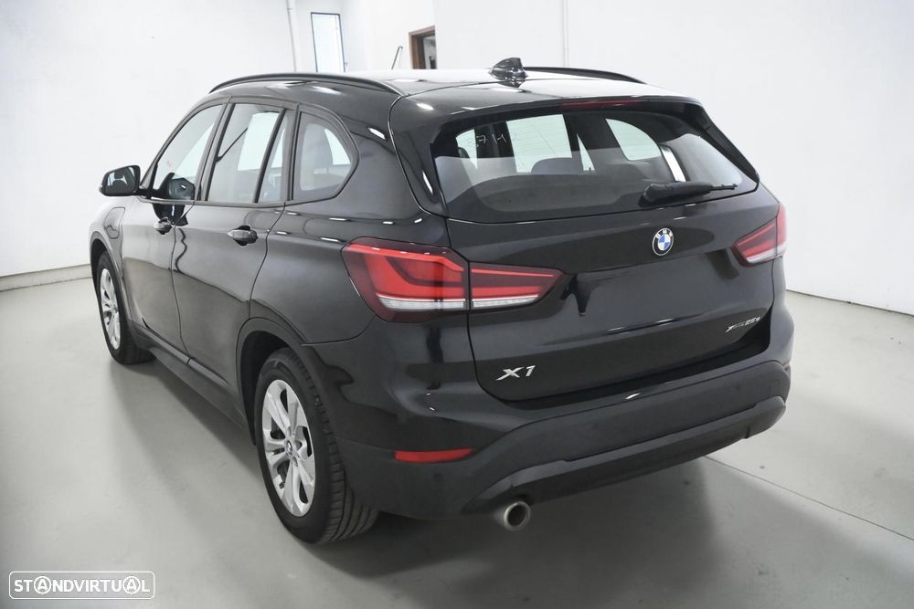 BMW X1 xDrive25e Advantage - 3