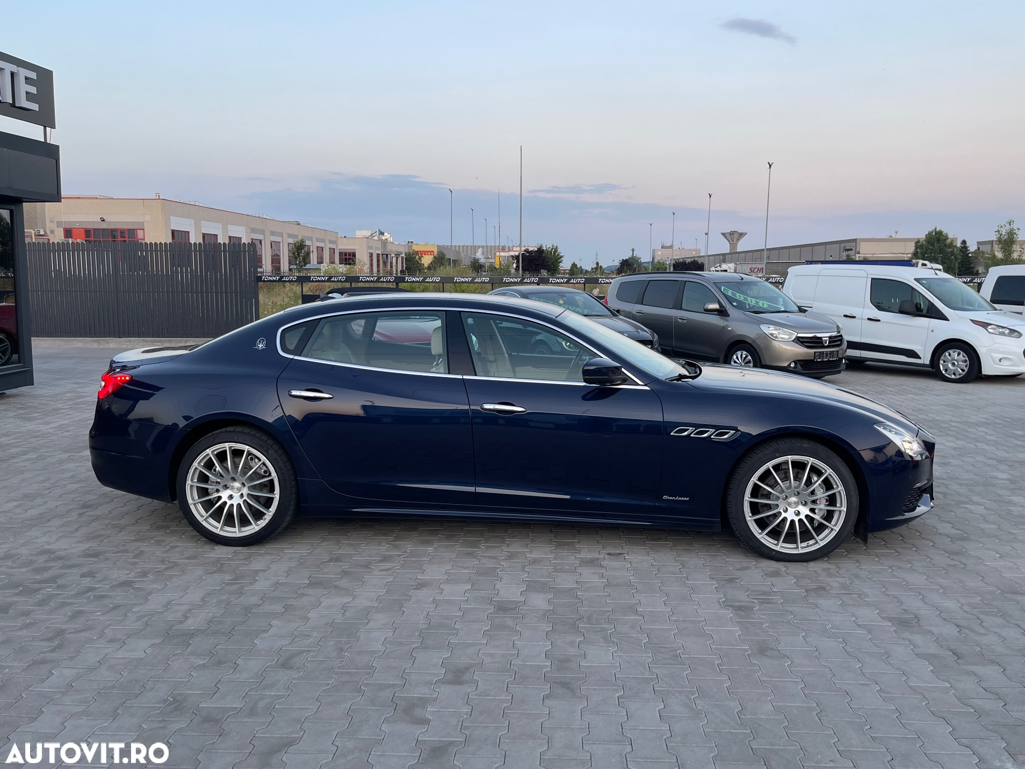Maserati Quattroporte D GranLusso - 10