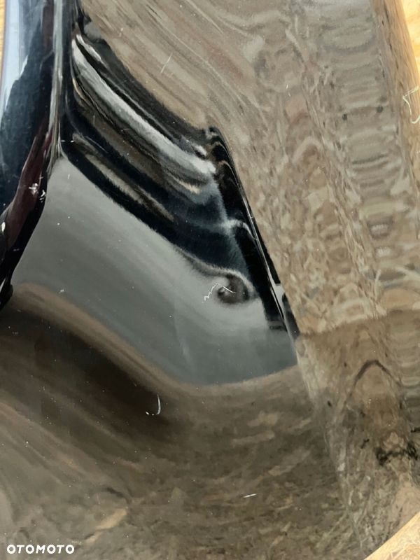 BŁOTNIK LEWY MERCEDES W203 CLC Kod lakieru: C197 - 6