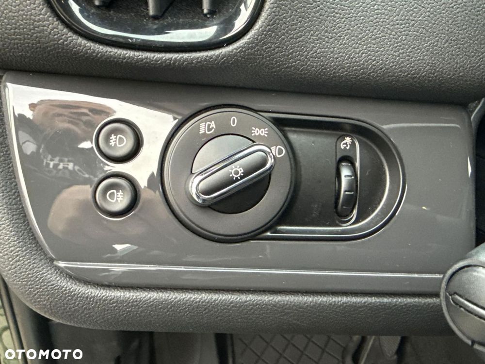 MINI Countryman - 25