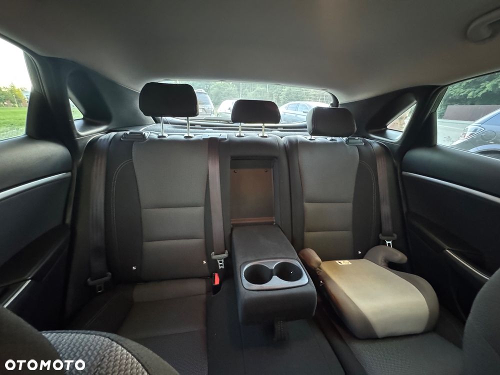 Hyundai i30 1.6 CRDi Premium DCT - 9