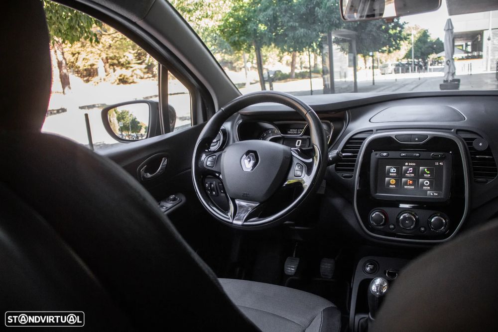 Renault Captur 1.5 dCi Exclusive - 29