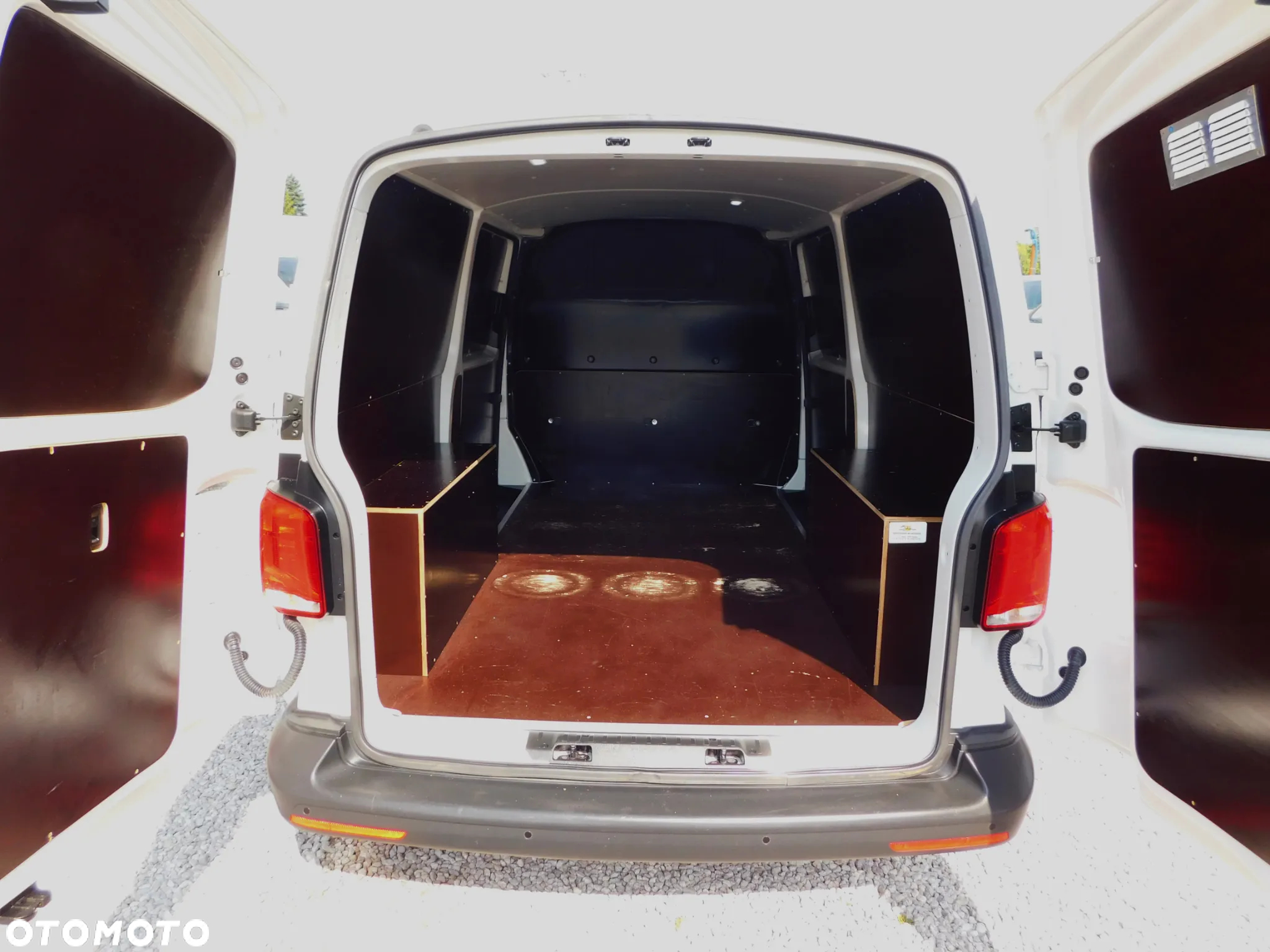 Volkswagen Transporter T6.1 TDI L2 - 3