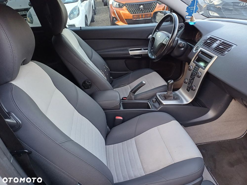 Volvo C30 1.6D DRIVe Momentum - 11
