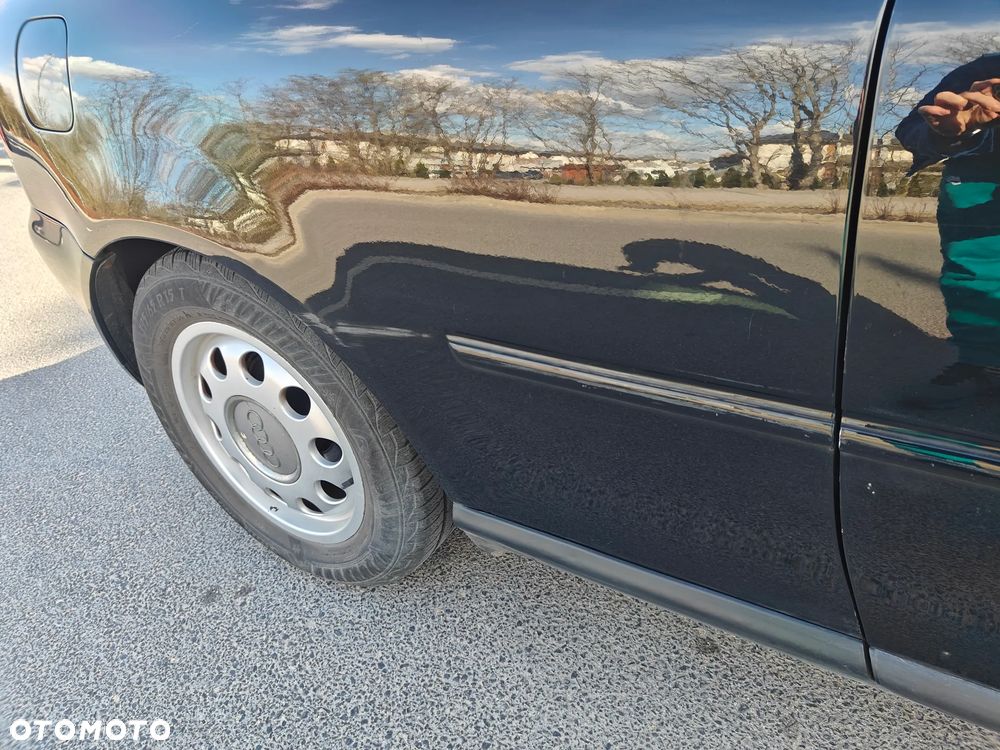 Audi A3 3-drzwiowe 1.6 Ambiente - 11