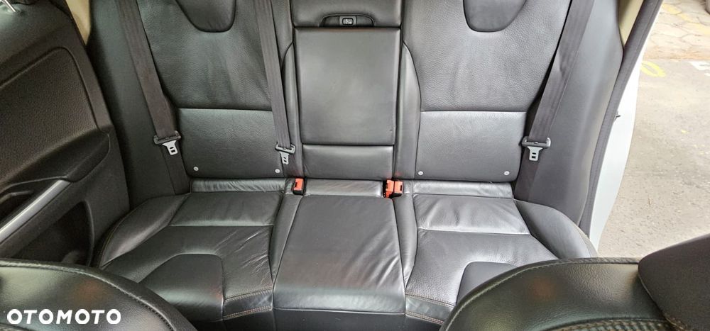 Volvo XC 60 - 20