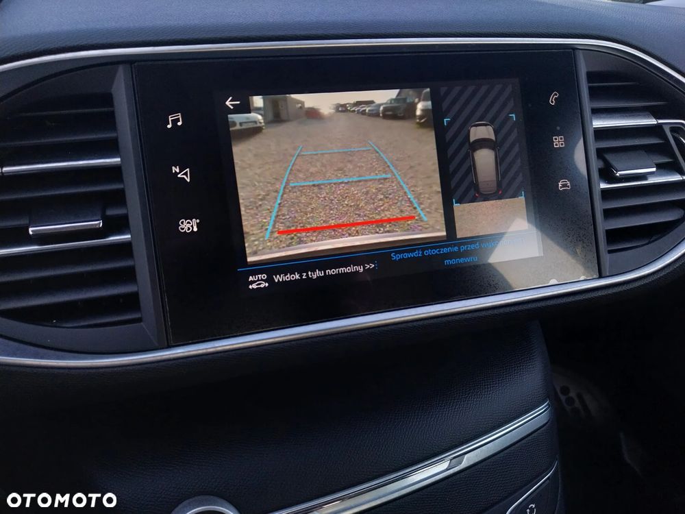 Peugeot 308 1.2 PureTech GPF Active Pack Business S&S EAT8 - 14