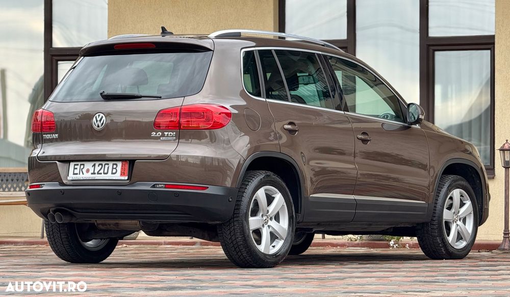 Volkswagen Tiguan 2.0 TDI DPF BlueMotion Technology Sport & Style - 5