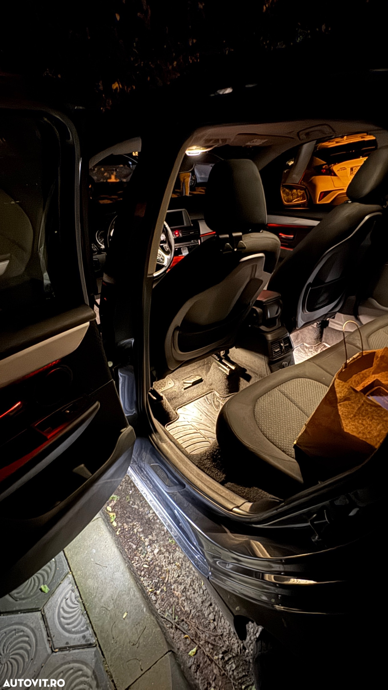BMW Seria 2 216d Standard - 7