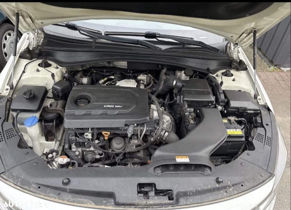 Kia Optima 1.7 DSL 7DCT Comfort - 5