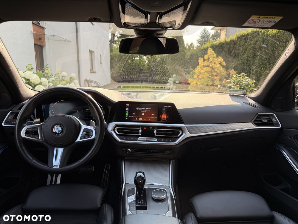 BMW Seria 3 330i xDrive M Sport sport - 9