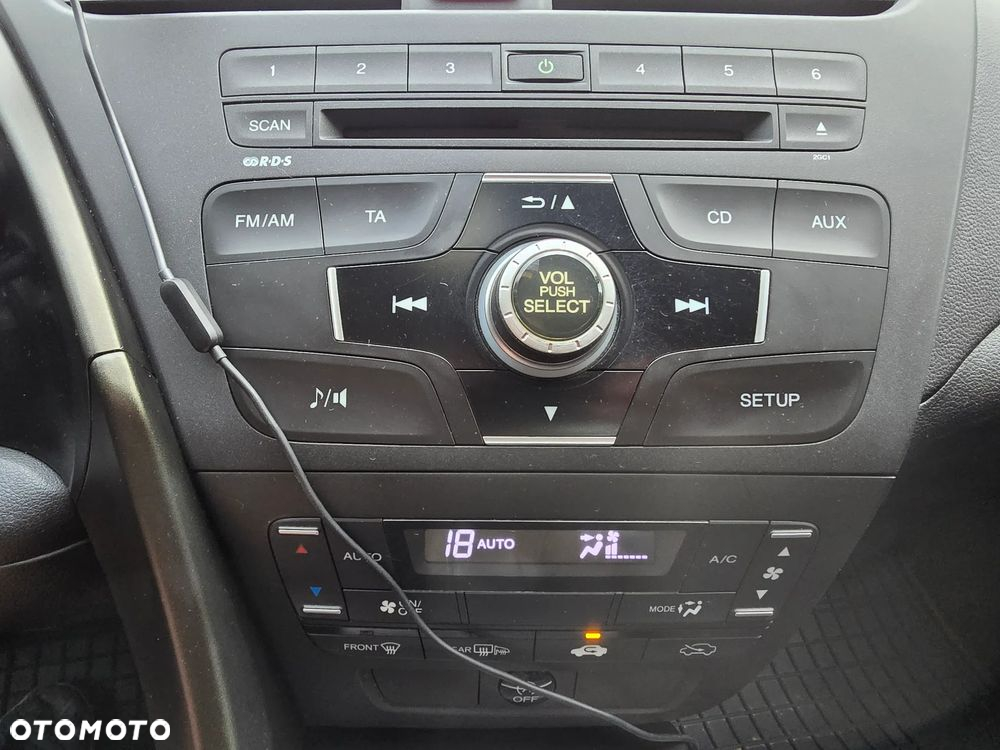 Honda Civic 1.4 i-VTEC Comfort - 30