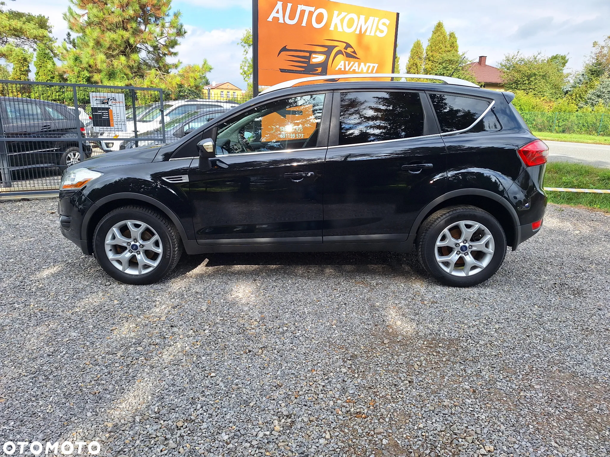 Ford Kuga - 2