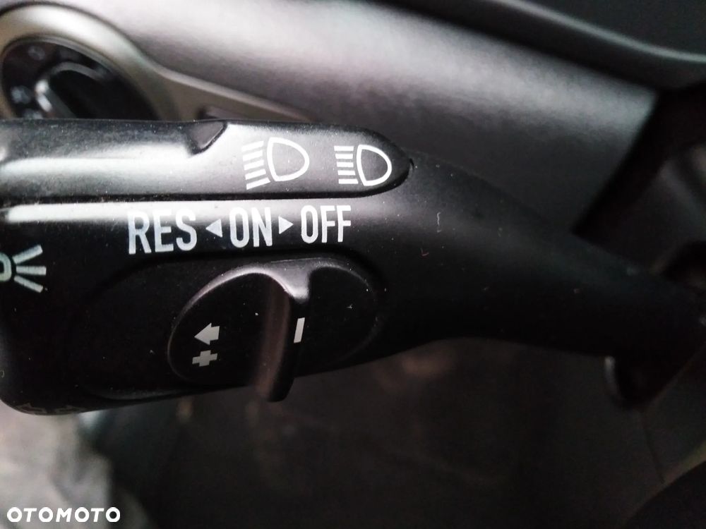 Skoda Octavia 2.0 Combi Ambiente 4x4 - 25