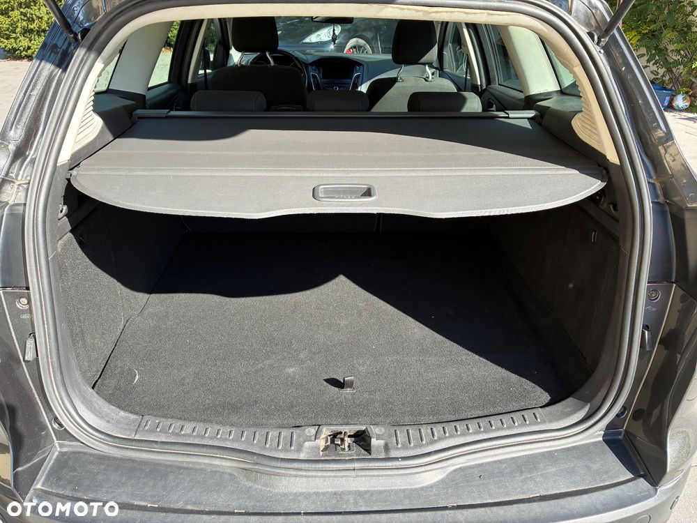 Ford Focus - 35