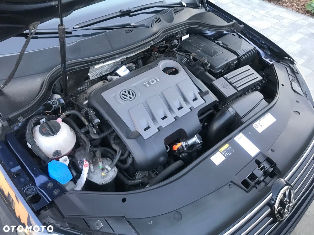 Volkswagen Passat 2.0 TDI Comfortline DSG - 26