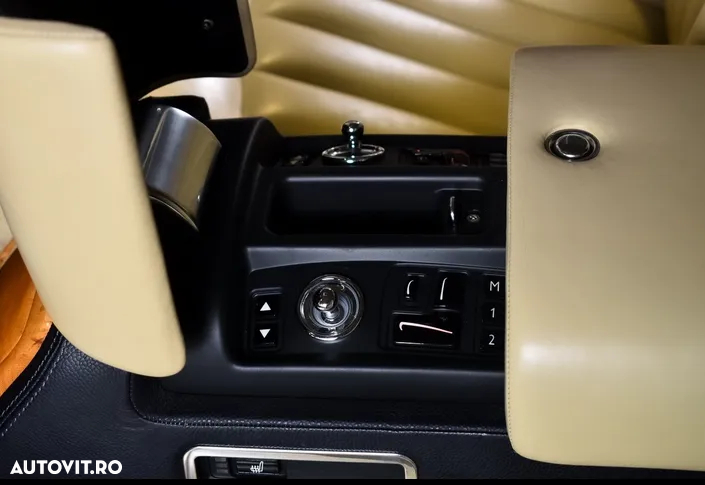 Rolls-Royce Phantom - 29