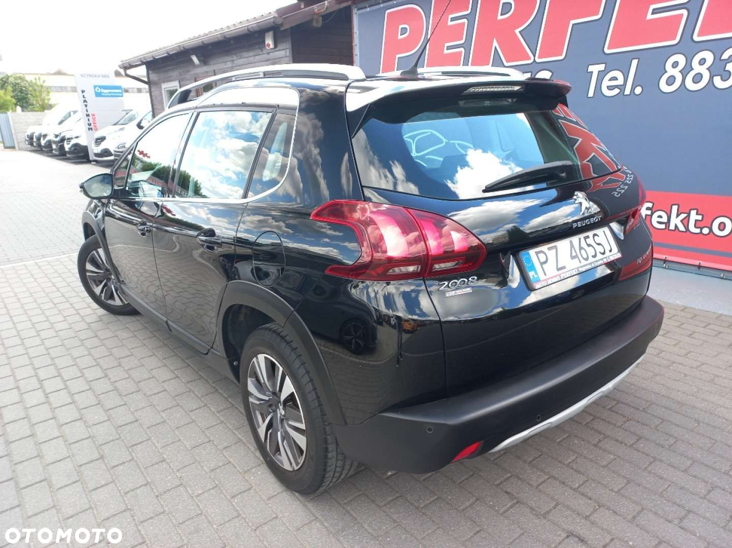 Peugeot 2008 - 6