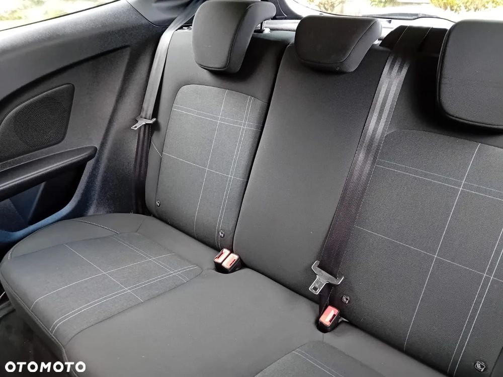 Ford Fiesta 1.1 S&S TREND - 8